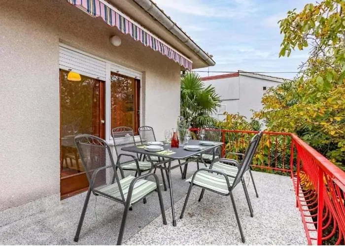 Olive Apartamento Malinska